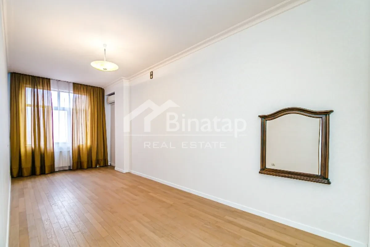 Satılır 3 otaqlı yeni tikili 153 m², 28 May m. — şəkil 5