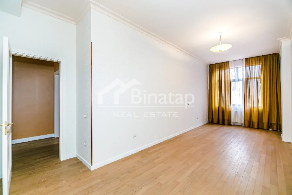 Satılır 3 otaqlı yeni tikili 153 m², 28 May m. — şəkil 6