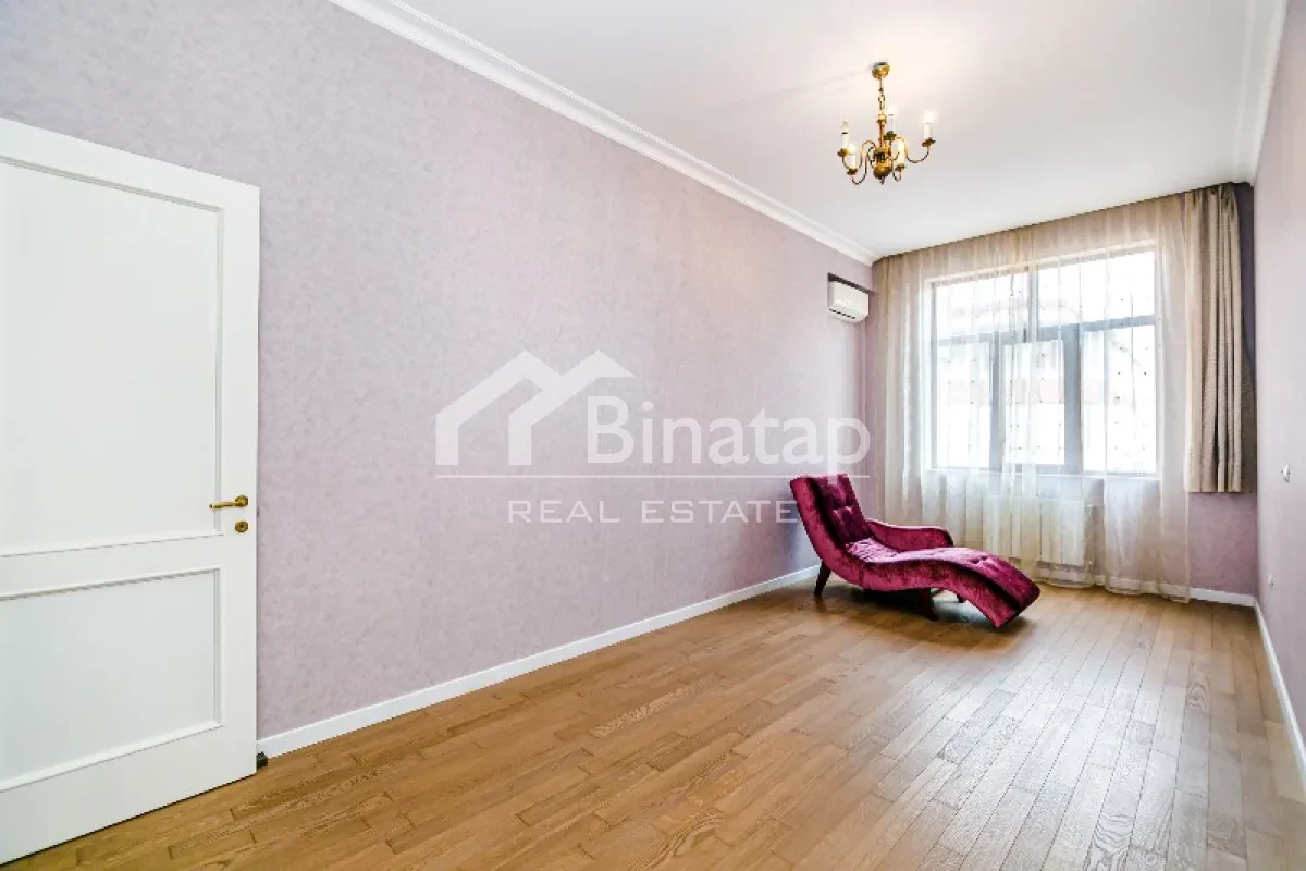 Satılır 3 otaqlı yeni tikili 153 m², 28 May m. — şəkil 8