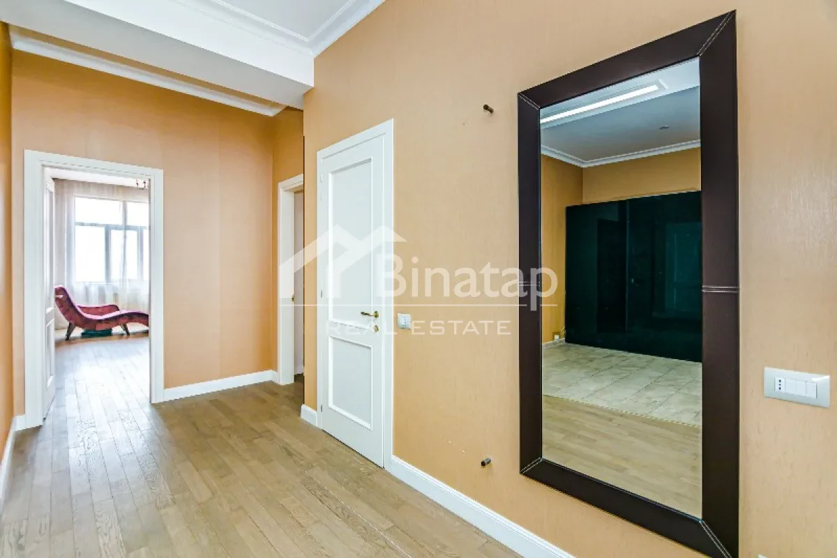 Satılır 3 otaqlı yeni tikili 153 m², 28 May m. — şəkil 16