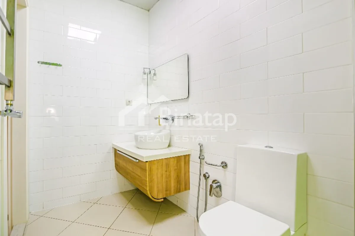 Satılır 3 otaqlı yeni tikili 153 m², 28 May m. — şəkil 20