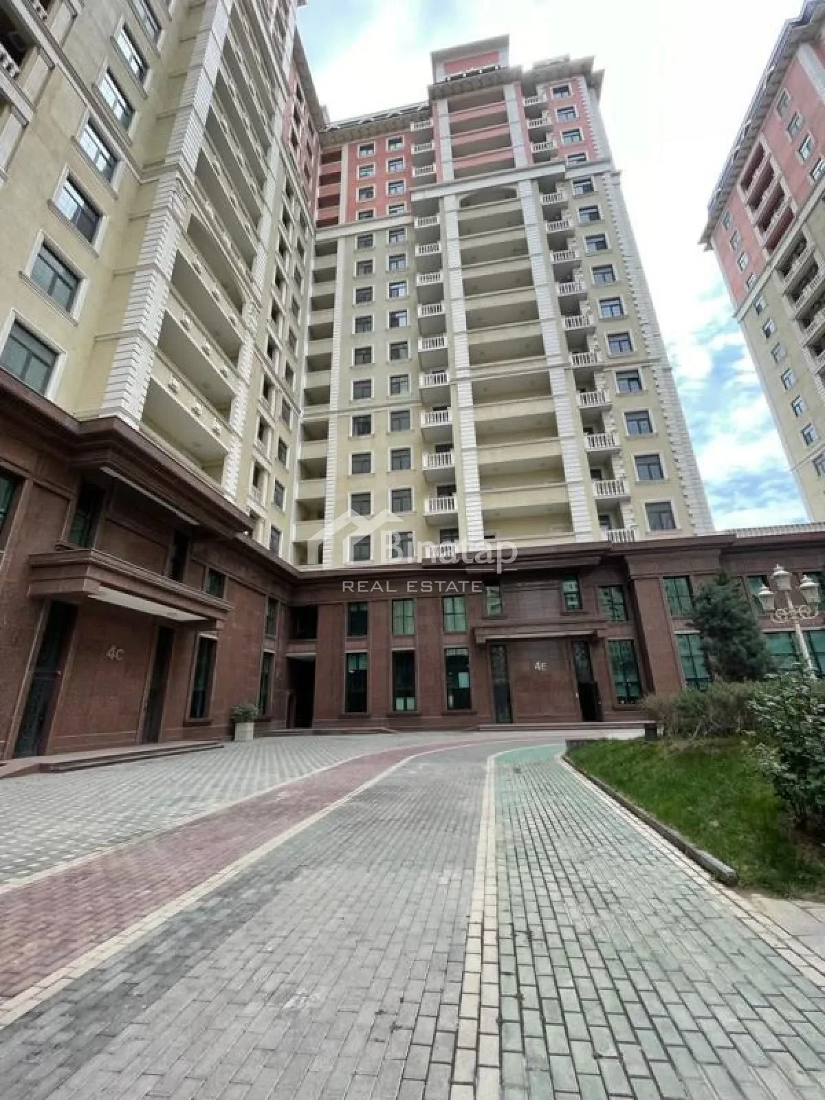Satılır 3 otaqlı yeni tikili 146 m², Elmlər Akademiyası m. — şəkil 4