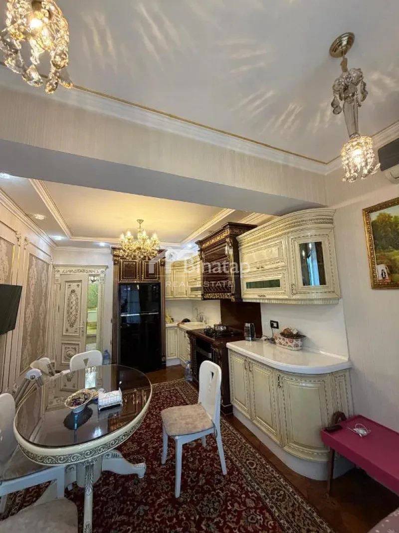 Satılır 4 otaqlı yeni tikili 181 m², Xətai m. — şəkil 16