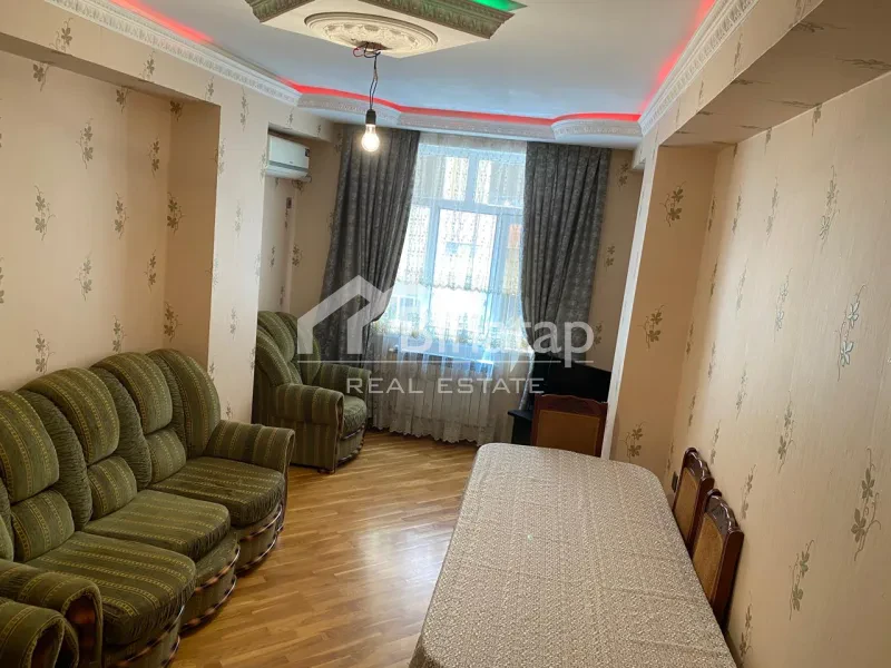 Satılır 2 otaqlı yeni tikili 70 m², Avtovağzal m. — şəkil 2