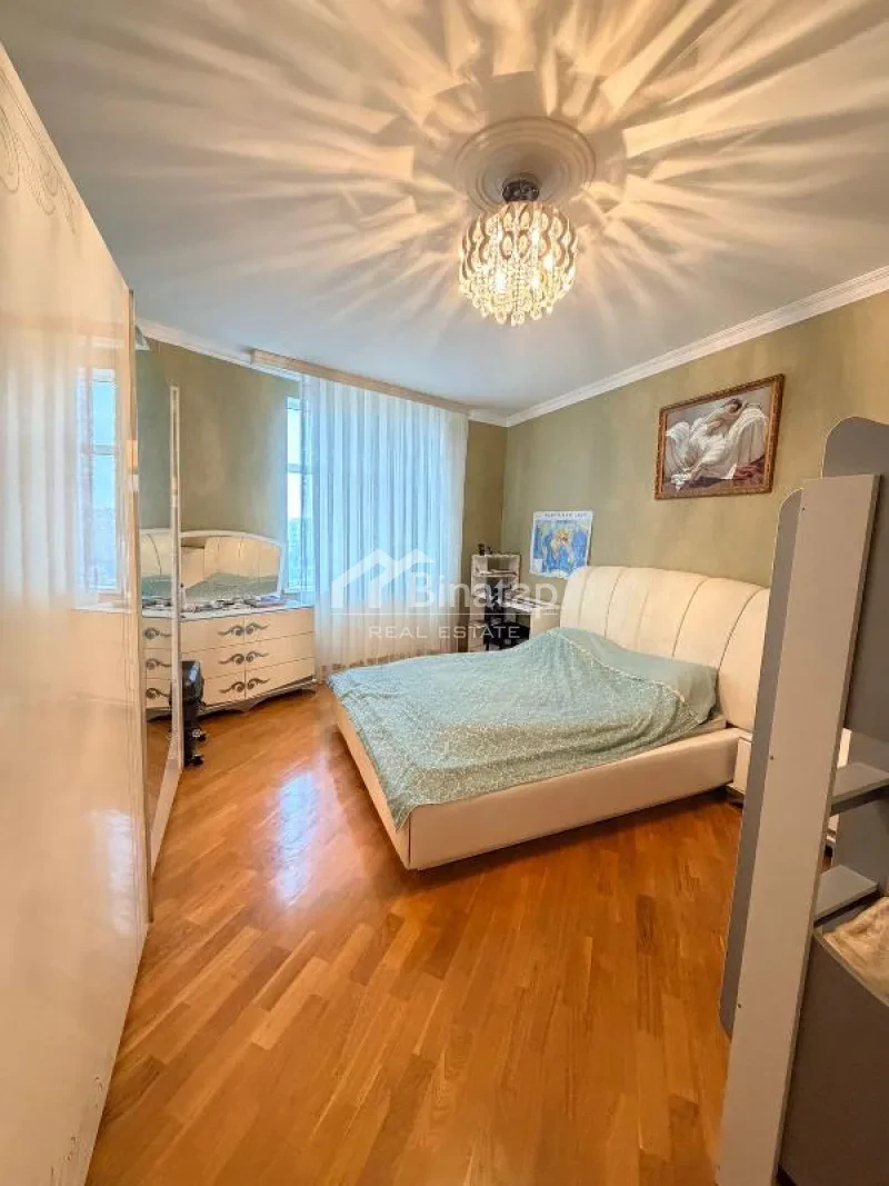 Satılır 2 otaqlı yeni tikili 98 m², İnşaatçılar m. — şəkil 3