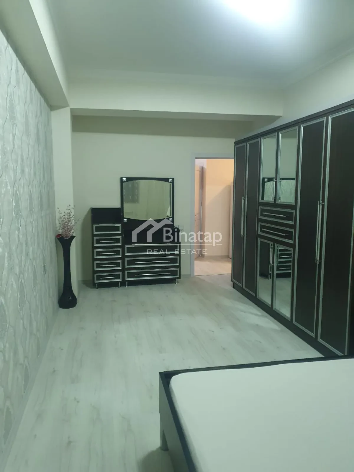 Satılır 2 otaqlı yeni tikili 72 m², İnşaatçılar m. — şəkil 3