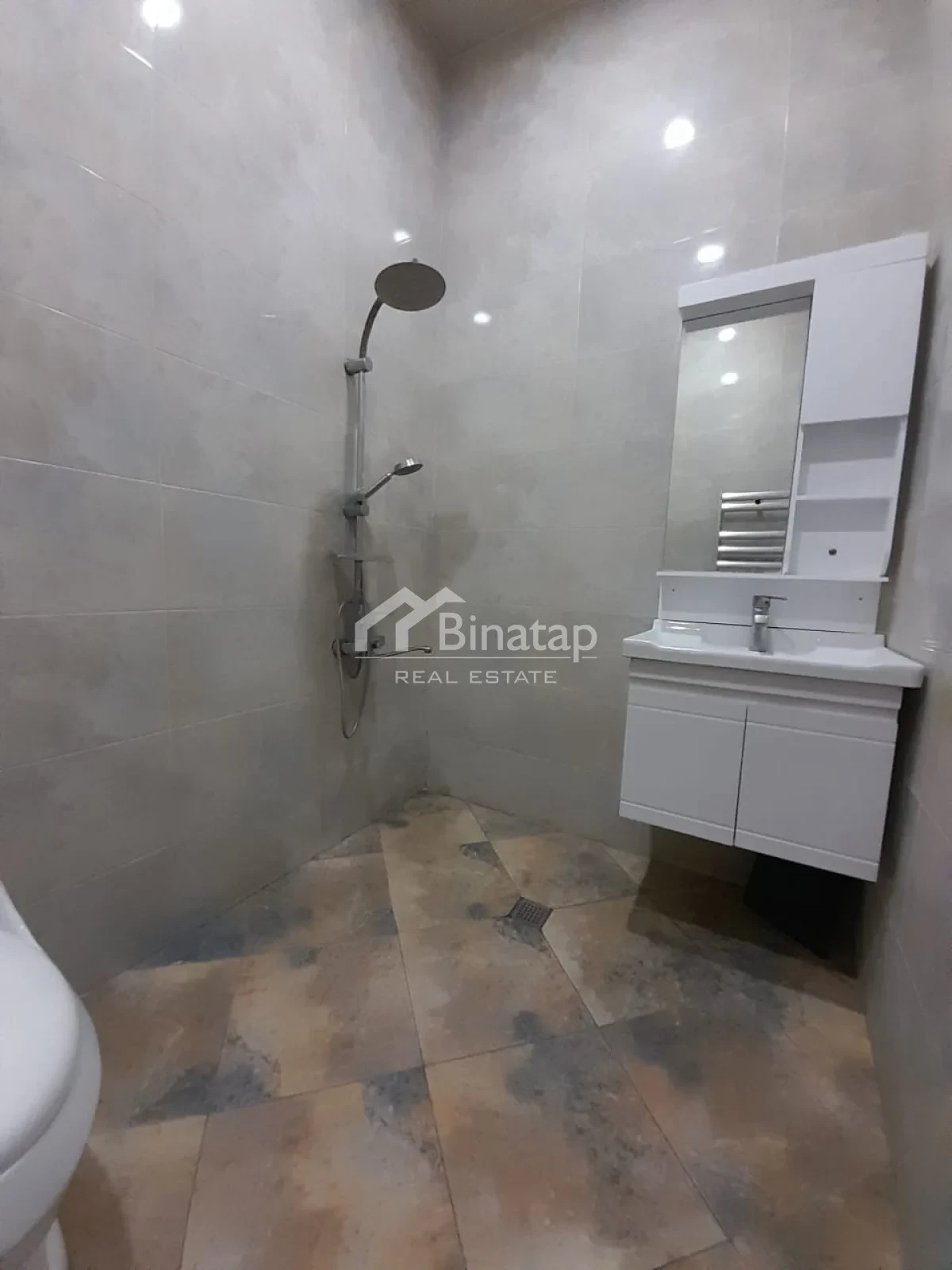 Satılır 4 otaqlı həyət evi / bağ evi 135 m², Koroğlu m. — şəkil 12
