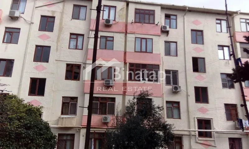 Satılır 2 otaqlı köhnə tikili 35 m², Nəsimi m.