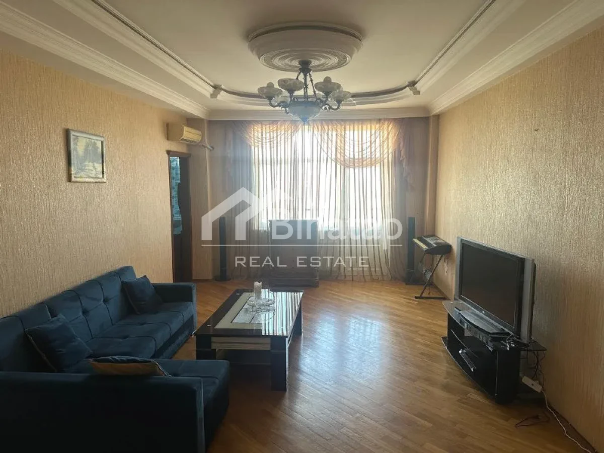 Satılır 3 otaqlı yeni tikili 110 m², Elmlər Akademiyası m. — şəkil 1