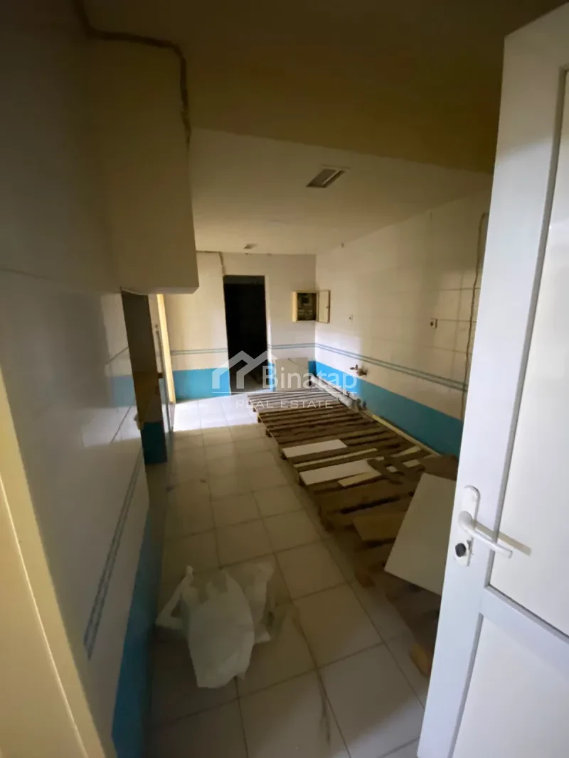 İcarəyə verilir obyekt 270 m², 28 May m. — şəkil 9