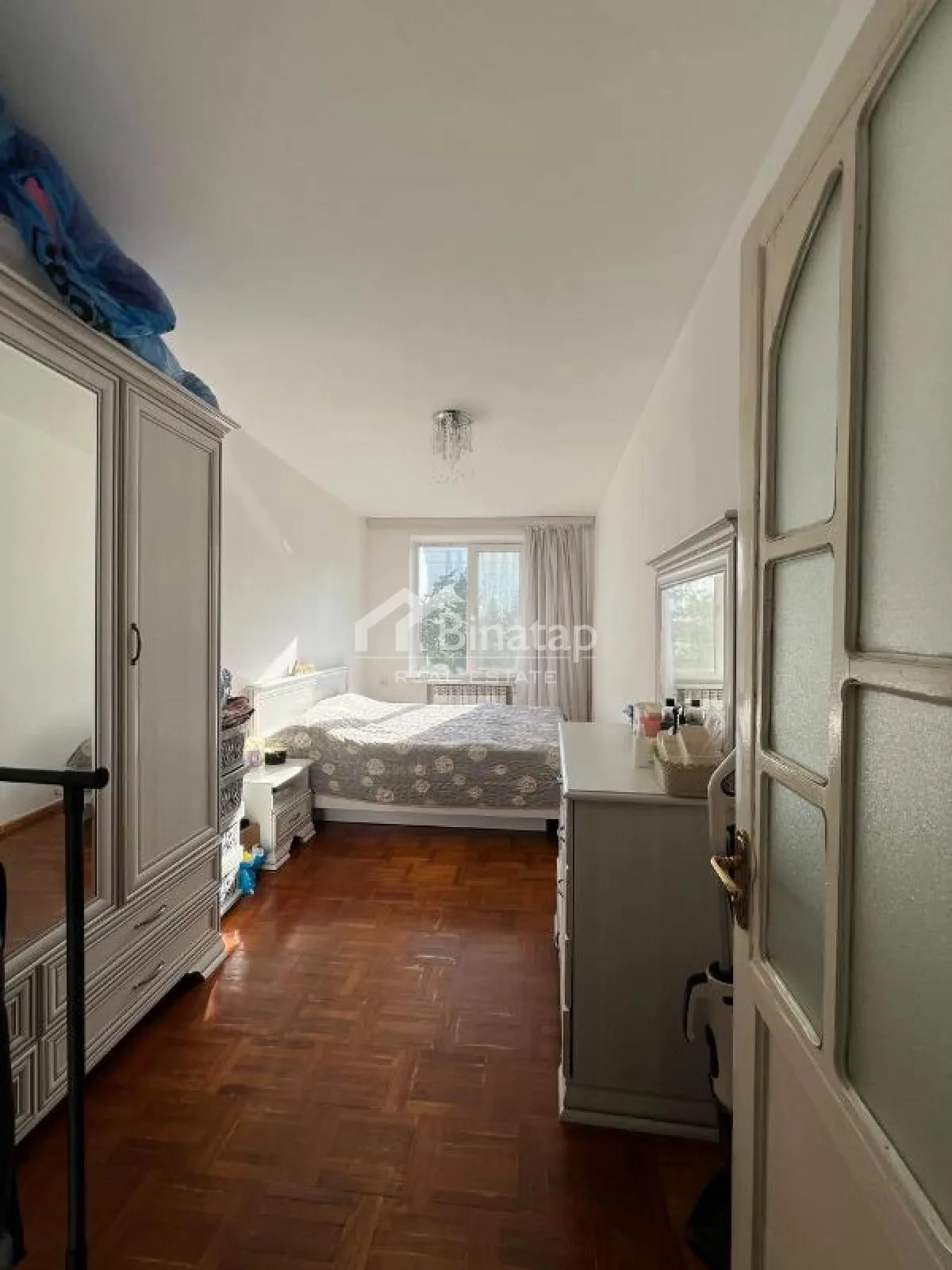 Satılır 2 otaqlı köhnə tikili 65 m², İnşaatçılar m. — şəkil 4
