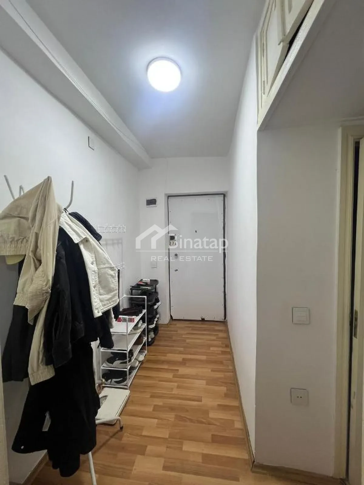 Satılır 2 otaqlı köhnə tikili 65 m², İnşaatçılar m. — şəkil 8