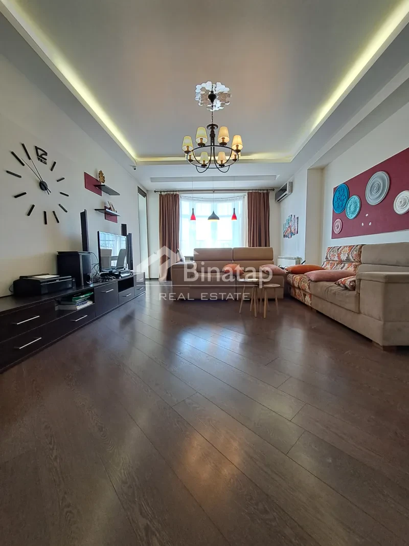 Satılır 3 otaqlı yeni tikili 120 m², 8 Noyabr m. — şəkil 4