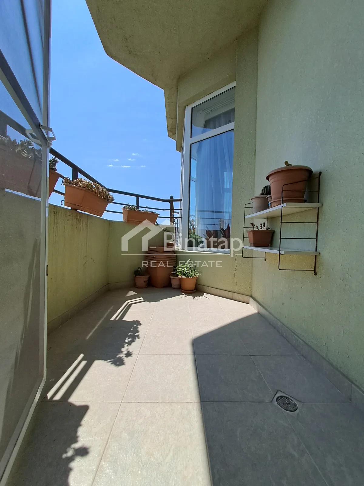 Satılır 3 otaqlı yeni tikili 120 m², 8 Noyabr m. — şəkil 19