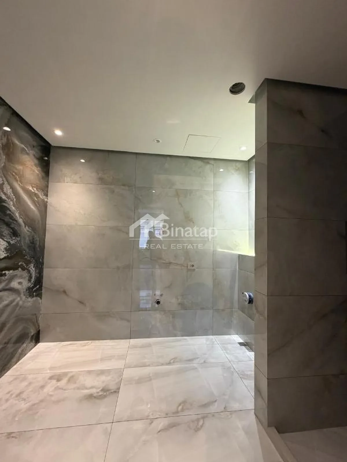 Satılır 5 otaqlı yeni tikili 294 m², 28 May m. — şəkil 13