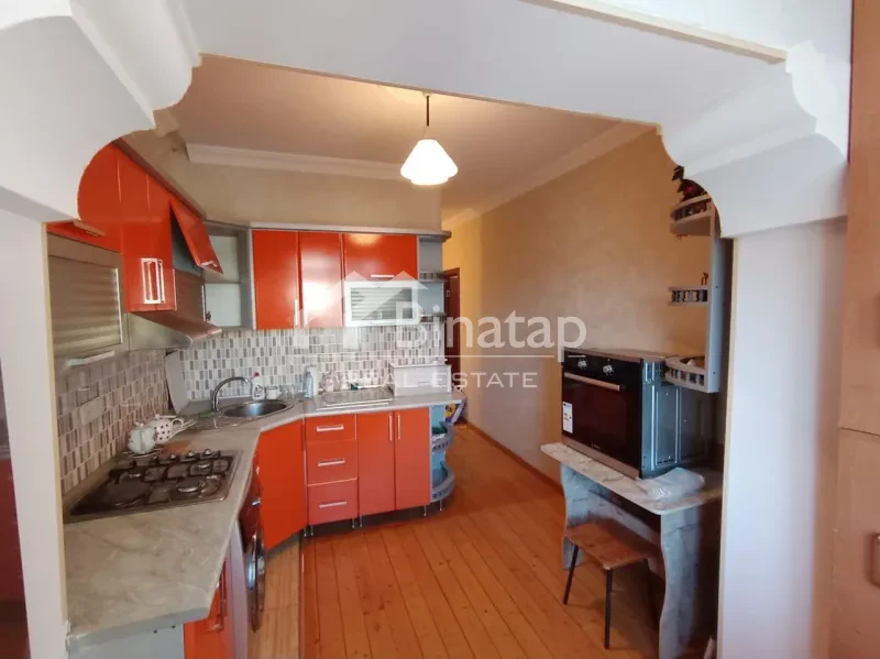 Satılır 1 otaqlı köhnə tikili 45 m², Əhmədli m.