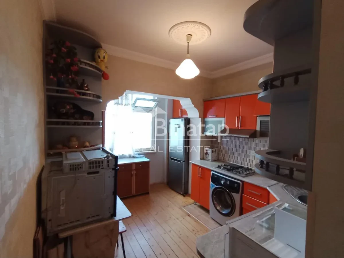 Satılır 1 otaqlı köhnə tikili 45 m², Əhmədli m. — şəkil 3