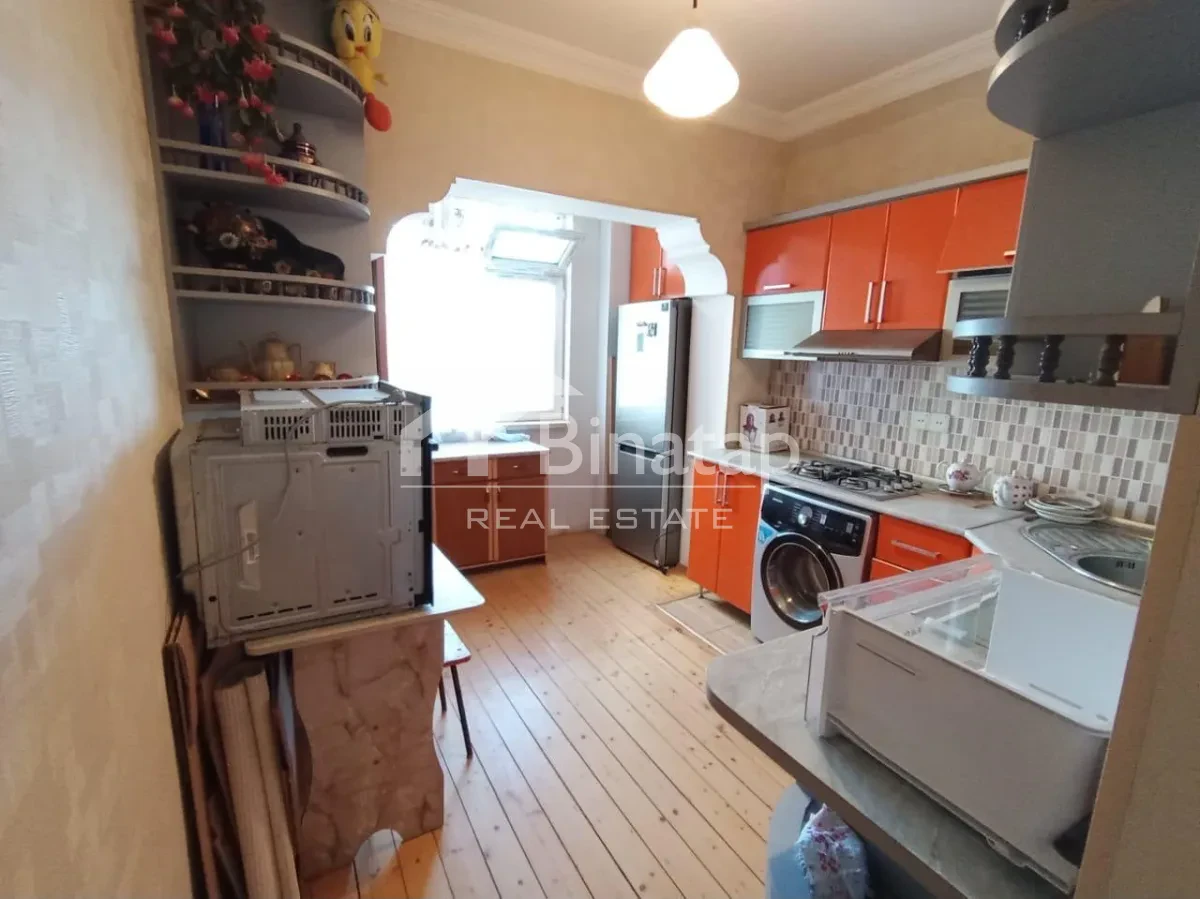 Satılır 1 otaqlı köhnə tikili 45 m², Əhmədli m. — şəkil 6