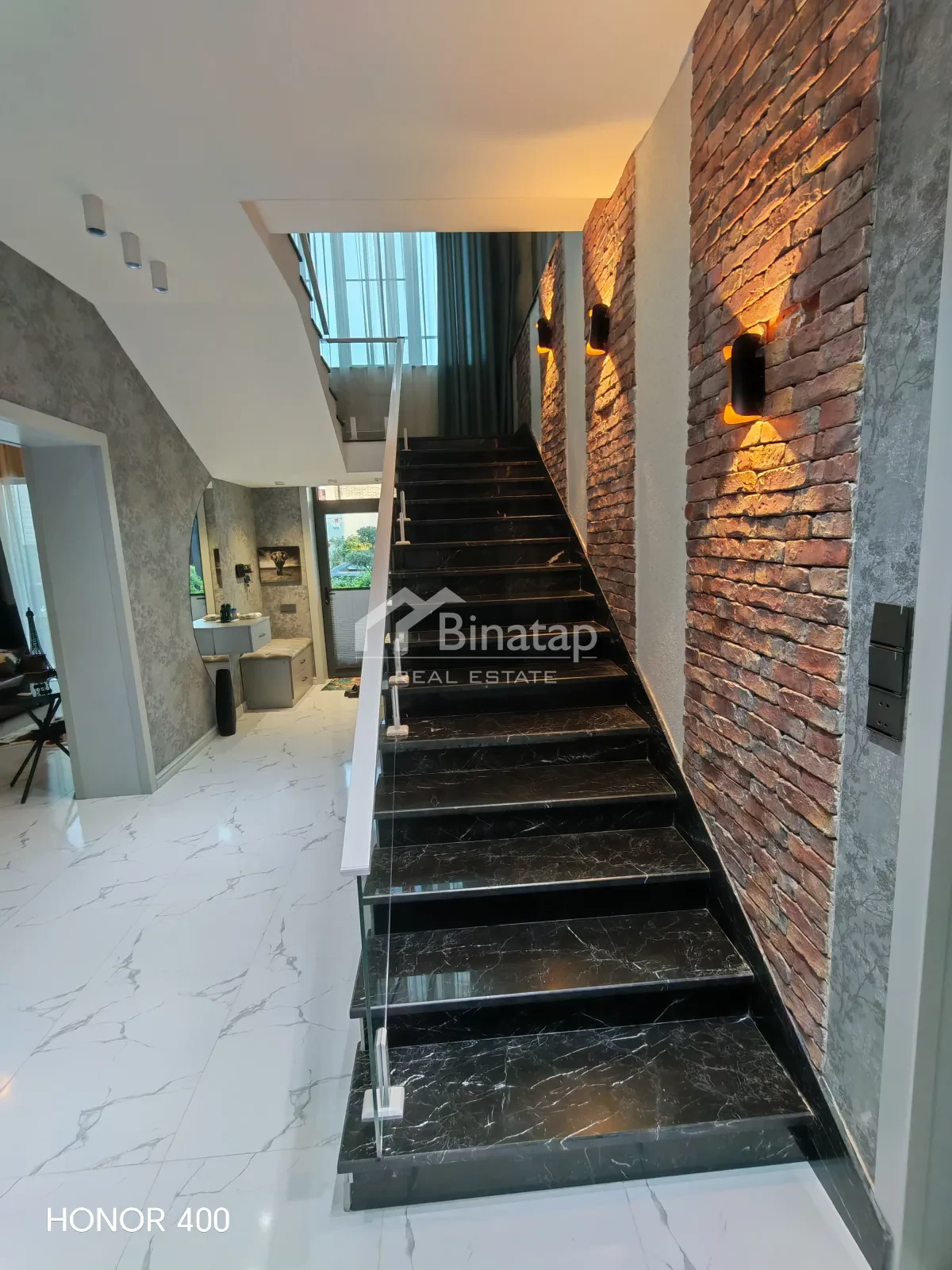 Satılır 5 otaqlı həyət evi / bağ evi 220 m², Mərdəkan qəs. — şəkil 3