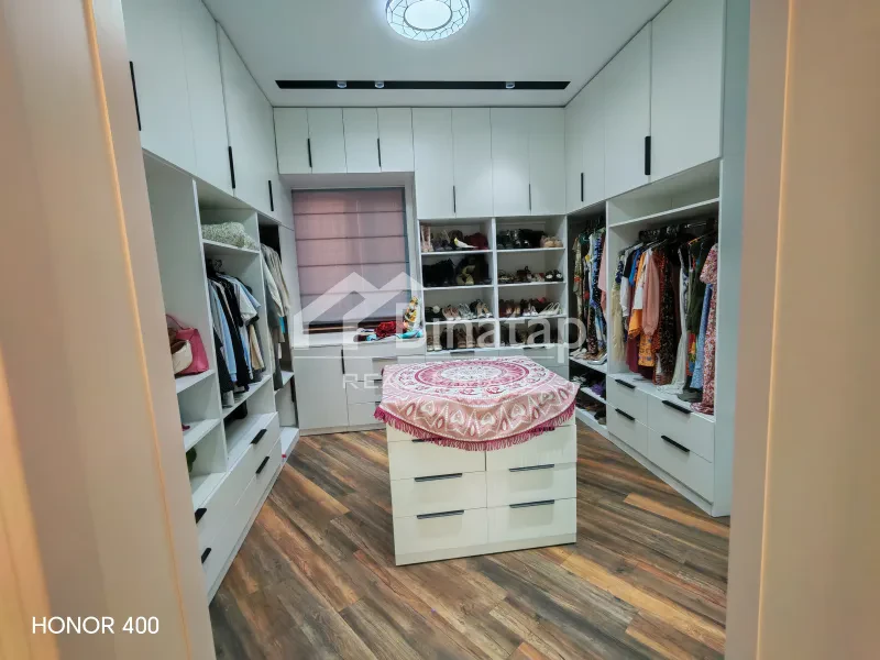 Satılır 5 otaqlı həyət evi / bağ evi 220 m², Mərdəkan qəs. — şəkil 7