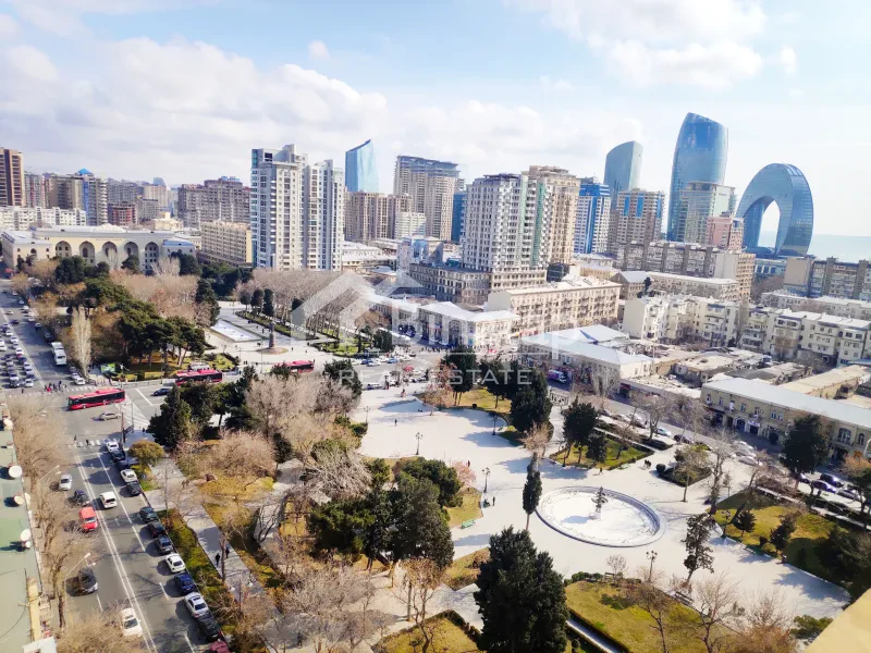 İcarəyə verilir 3 otaqlı yeni tikili 130 m², 28 May m. — şəkil 11