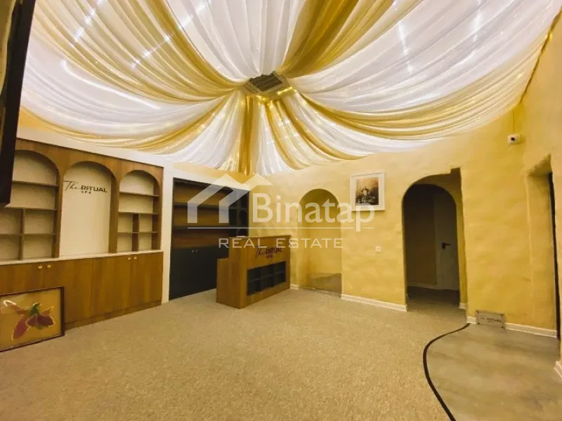 Satılır obyekt 200 m², Səbail r. — şəkil 2