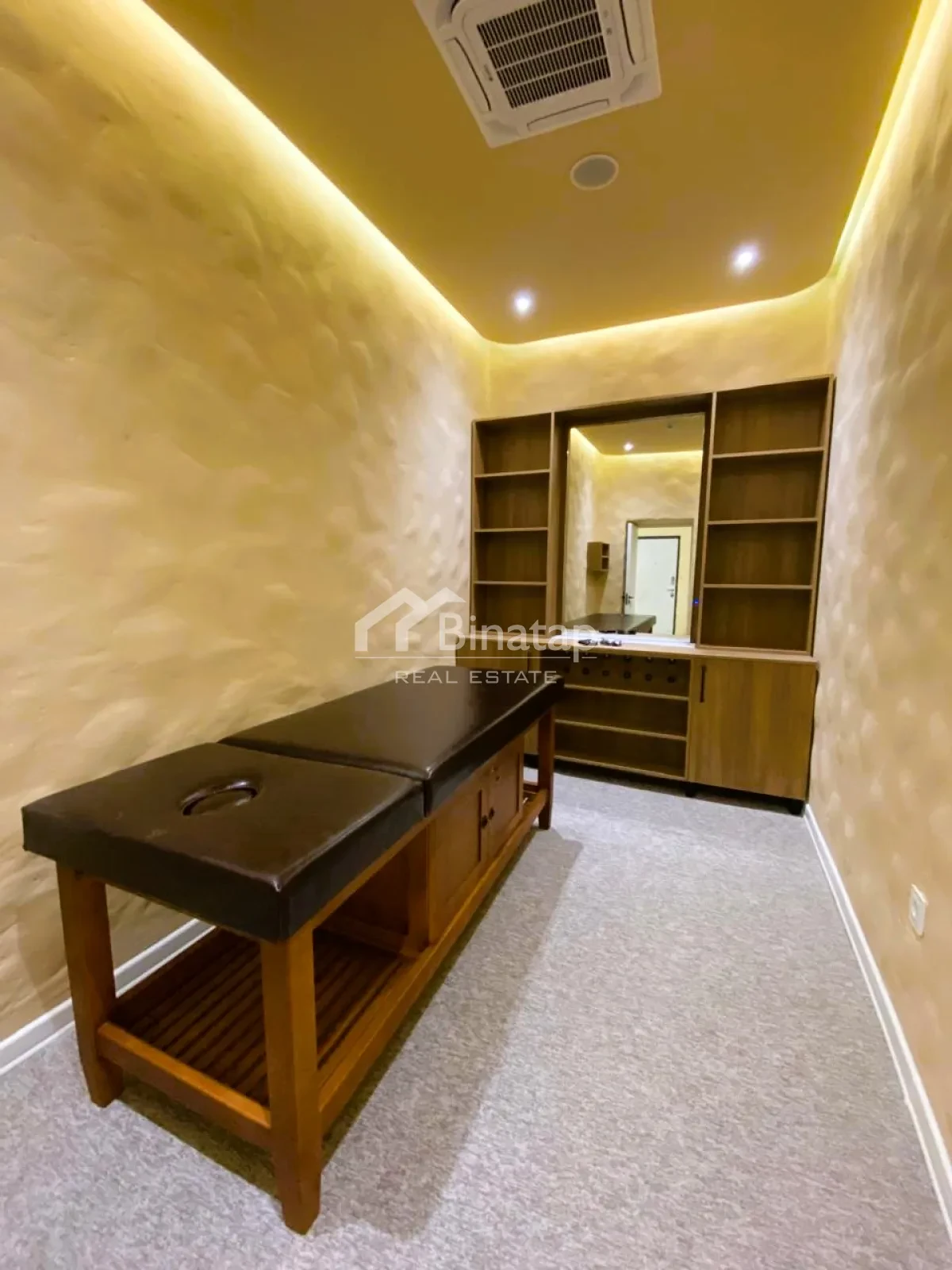 Satılır obyekt 200 m², Səbail r. — şəkil 5