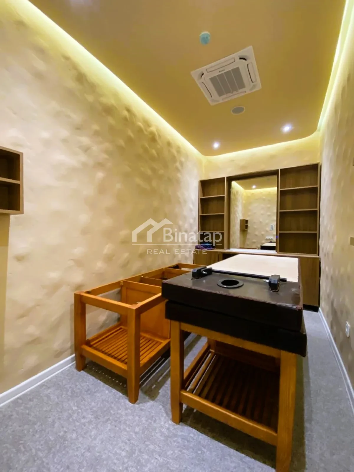 Satılır obyekt 200 m², Səbail r. — şəkil 12