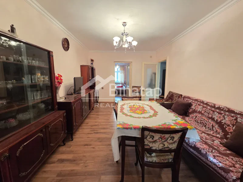Satılır 2 otaqlı köhnə tikili 55 m², Nizami m. — şəkil 3