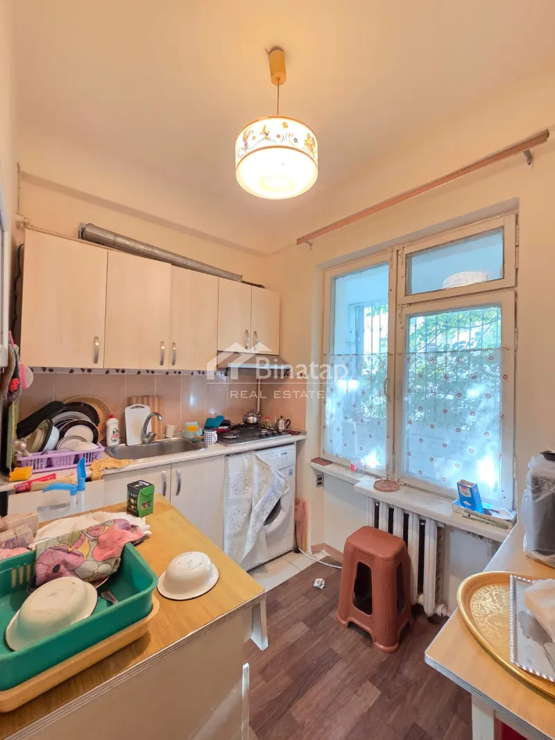Satılır 2 otaqlı köhnə tikili 55 m², Nizami m. — şəkil 7