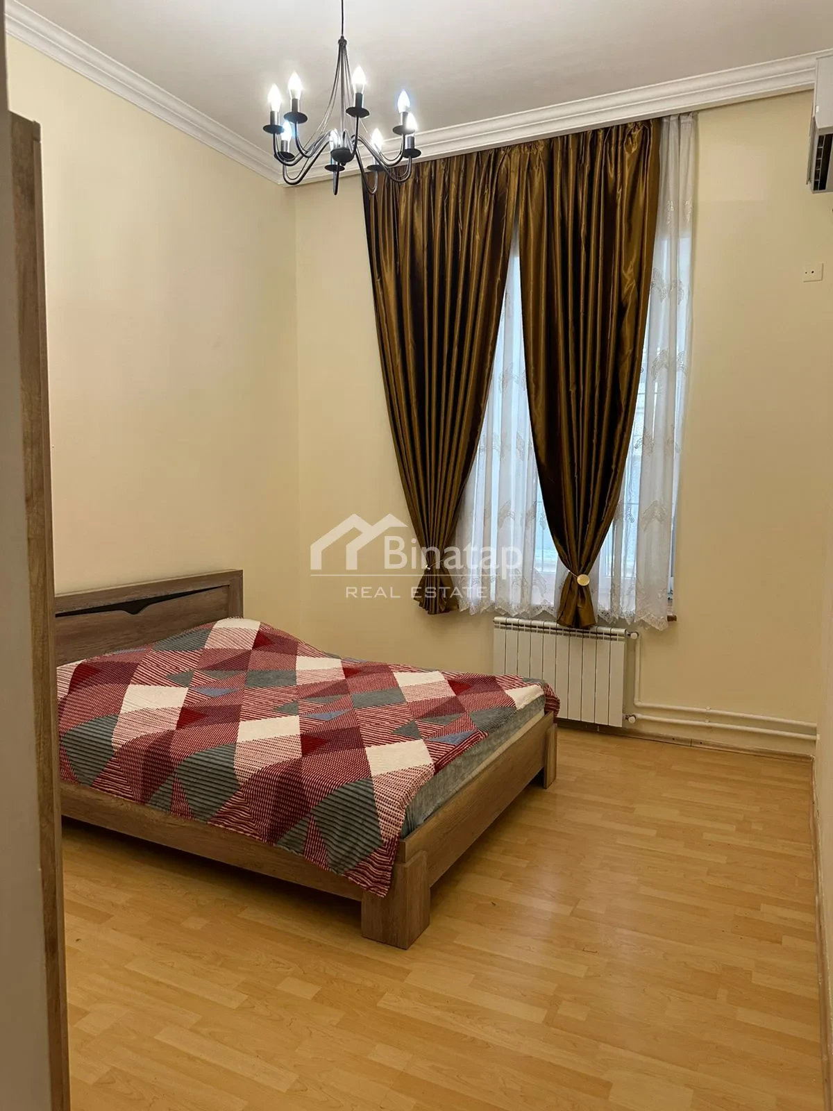 Satılır 3 otaqlı köhnə tikili 140 m², Sahil m. — şəkil 8