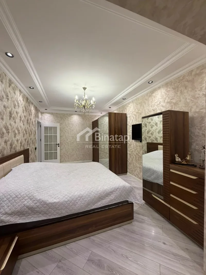 Satılır 3 otaqlı köhnə tikili 100 m², Xalqlar Dostluğu m. — şəkil 6