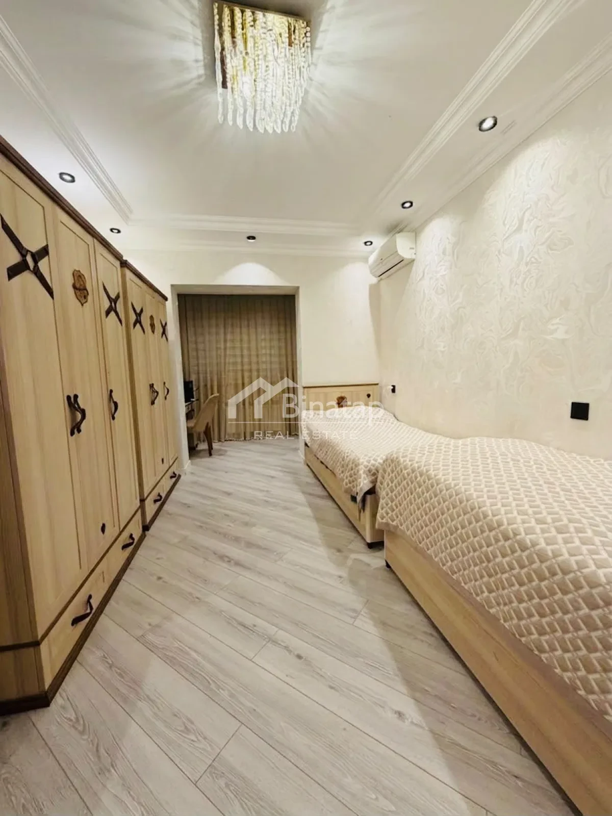 Satılır 3 otaqlı köhnə tikili 100 m², Xalqlar Dostluğu m. — şəkil 14