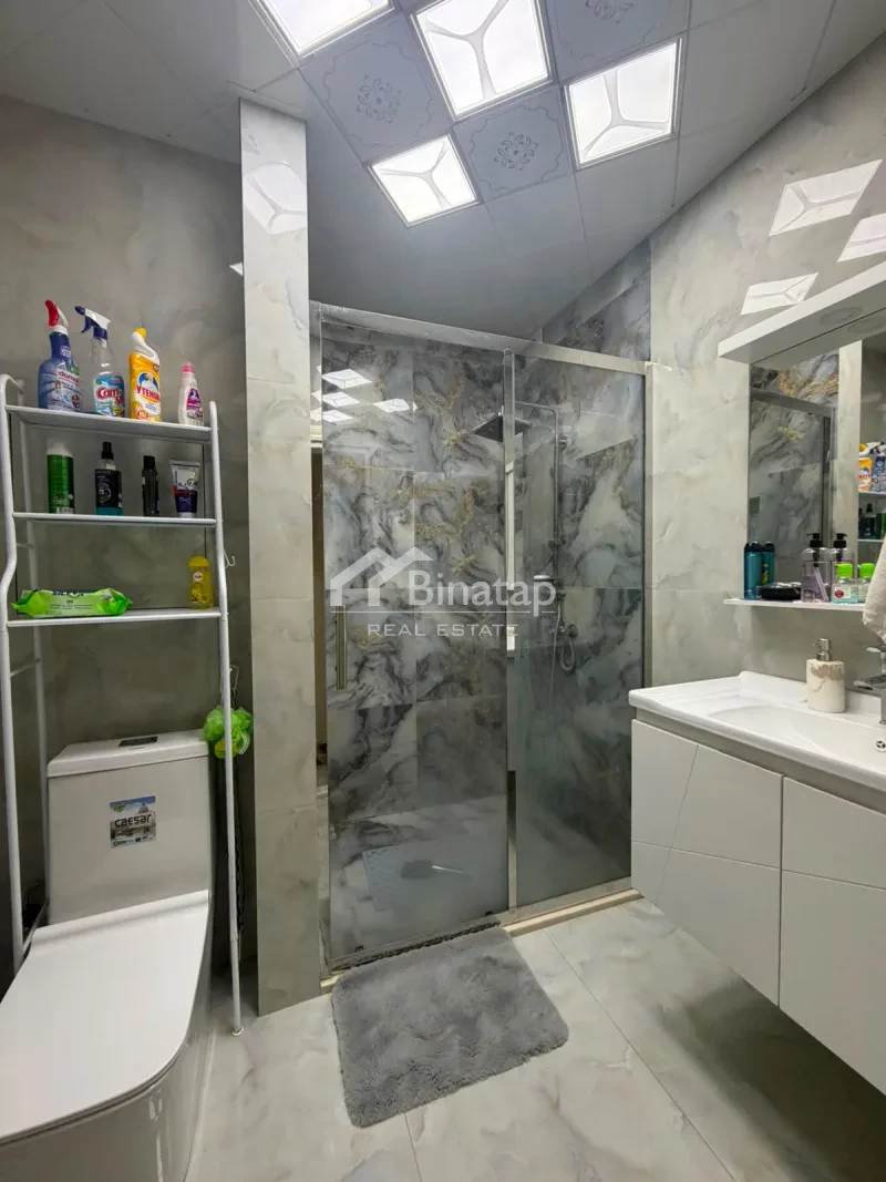 Satılır 3 otaqlı köhnə tikili 100 m², Xalqlar Dostluğu m. — şəkil 20