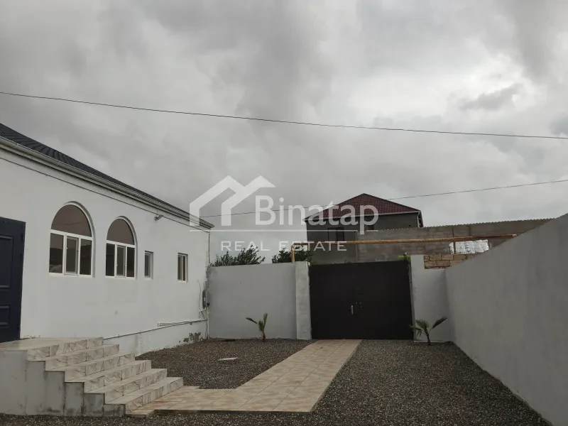Satılır 5 otaqlı həyət evi / bağ evi 140 m², Zirə qəs. — şəkil 3
