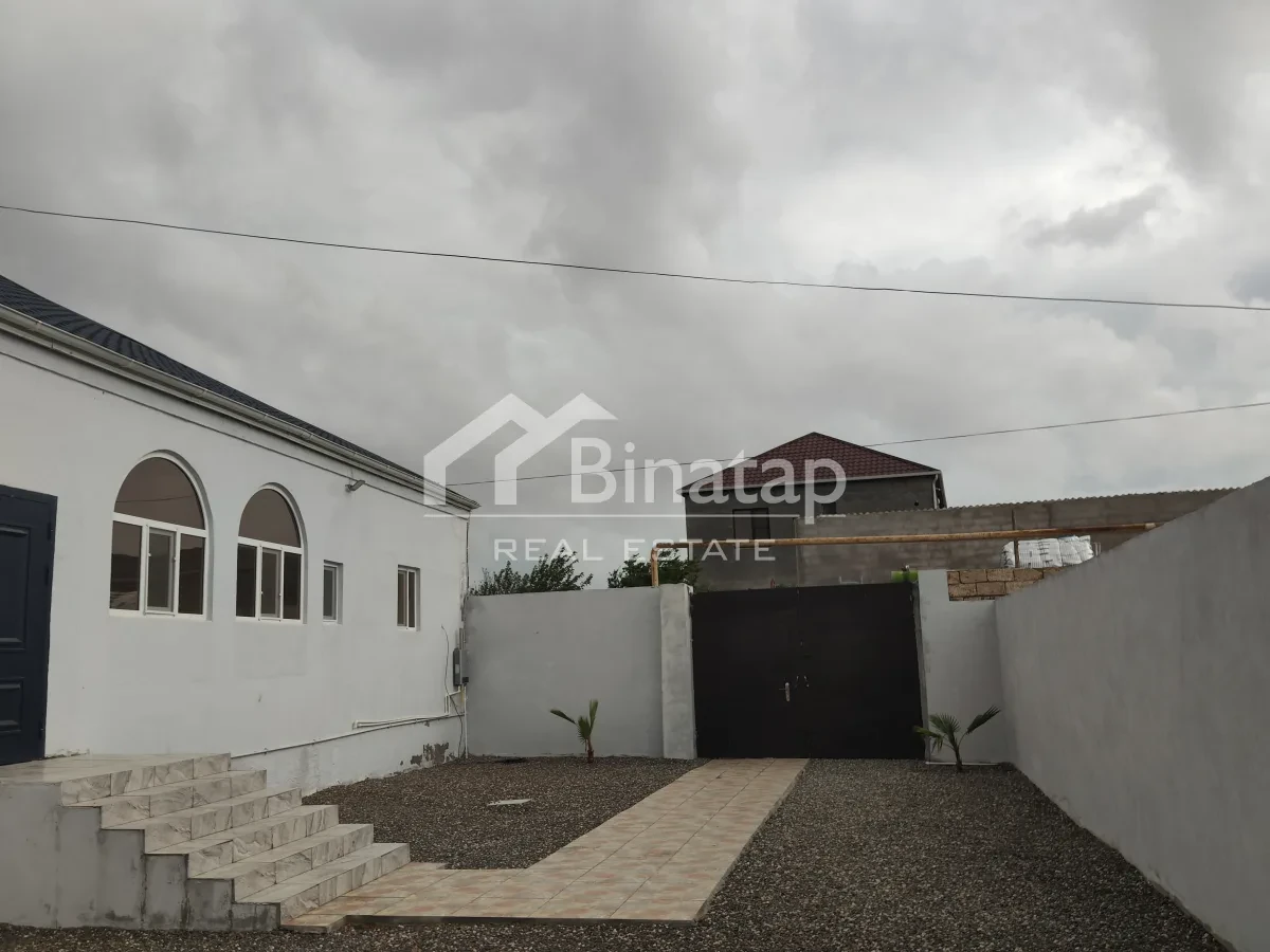Satılır 5 otaqlı həyət evi / bağ evi 140 m², Zirə qəs. — şəkil 3