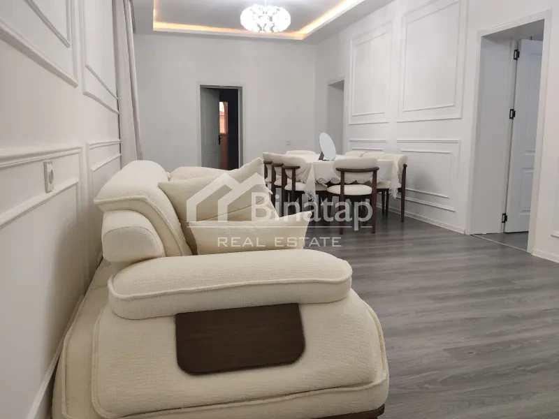 Satılır 5 otaqlı həyət evi / bağ evi 140 m², Zirə qəs. — şəkil 7