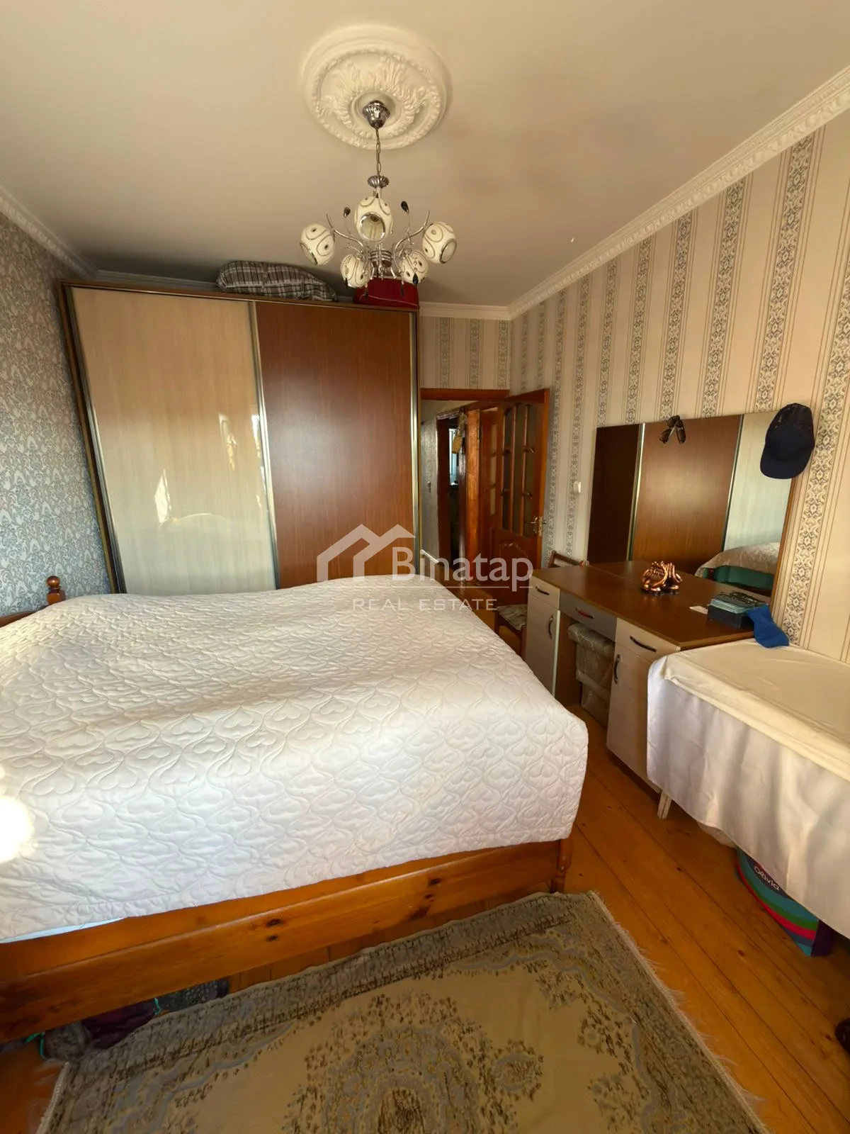Satılır 3 otaqlı köhnə tikili 65 m², Azadlıq Prospekti m. — şəkil 2