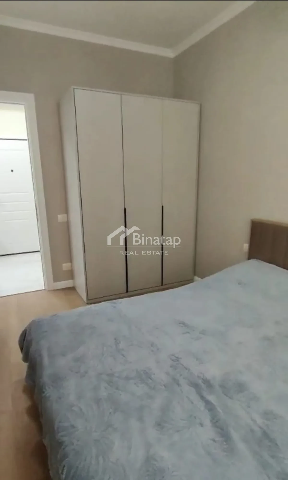 İcarəyə verilir 3 otaqlı yeni tikili 85 m², İnşaatçılar m. — şəkil 9