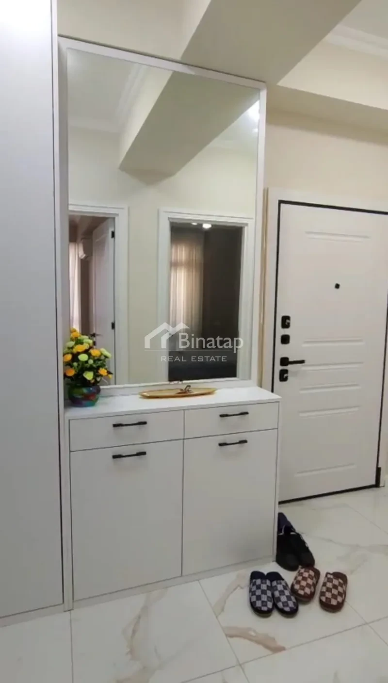İcarəyə verilir 3 otaqlı yeni tikili 85 m², İnşaatçılar m. — şəkil 13