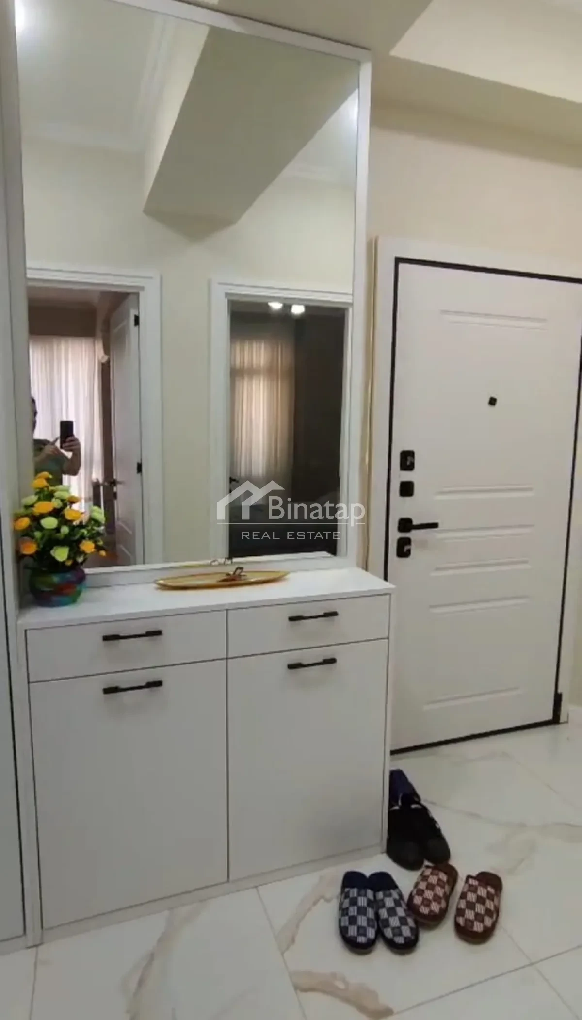 İcarəyə verilir 3 otaqlı yeni tikili 85 m², İnşaatçılar m. — şəkil 14