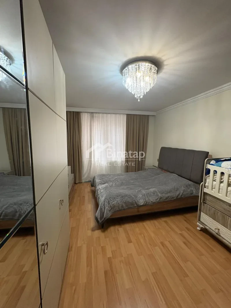 Satılır 3 otaqlı köhnə tikili 62.8 m², Azadlıq Prospekti m.