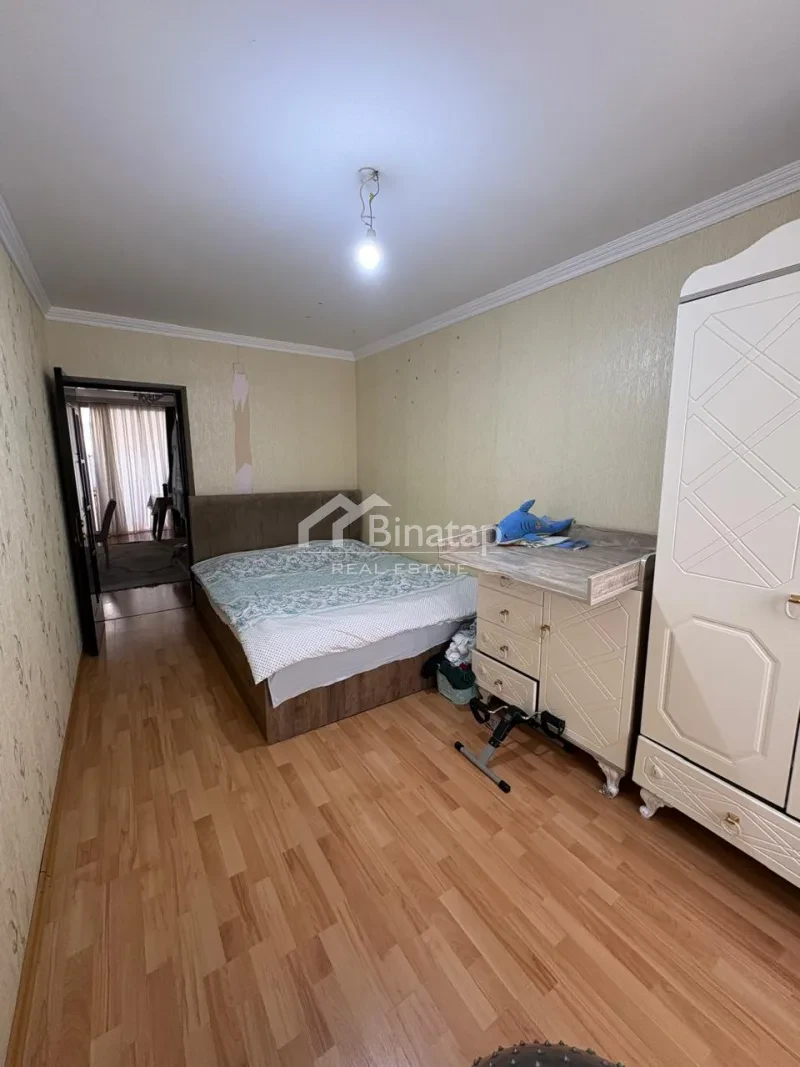 Satılır 3 otaqlı köhnə tikili 62.8 m², Azadlıq Prospekti m. — şəkil 2