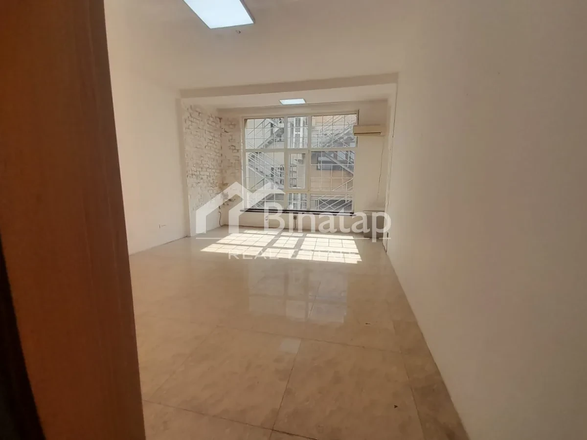 İcarəyə verilir 4 otaqlı ofis 120 m², Nəriman Nərimanov m. — şəkil 9
