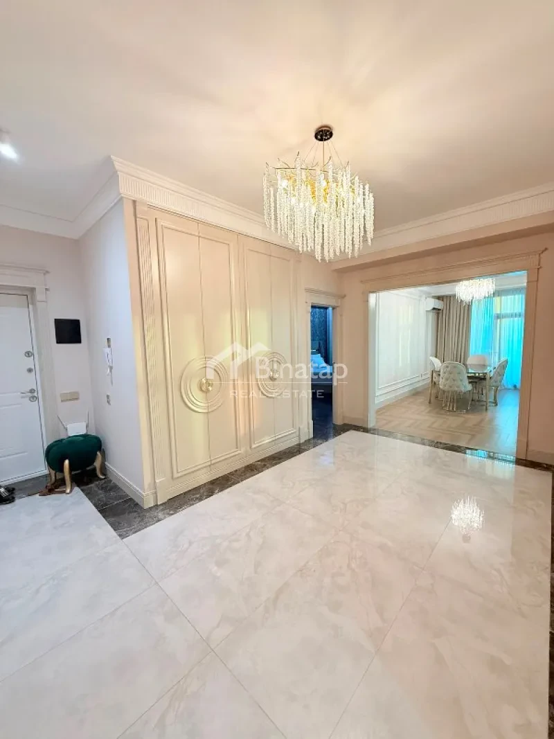 Продаётся 3-комн. новостройка 137 м², м. 8 Ноября — фото 8