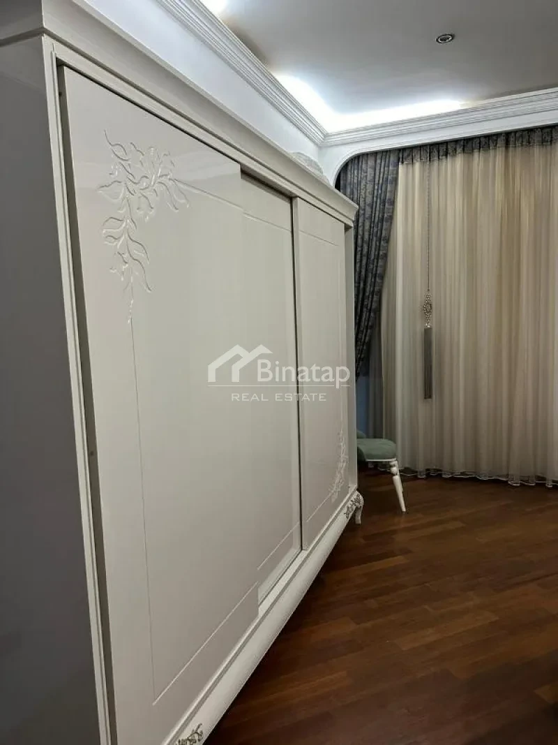 Satılır 5+ otaqlı yeni tikili 250 m², 28 May m. — şəkil 8