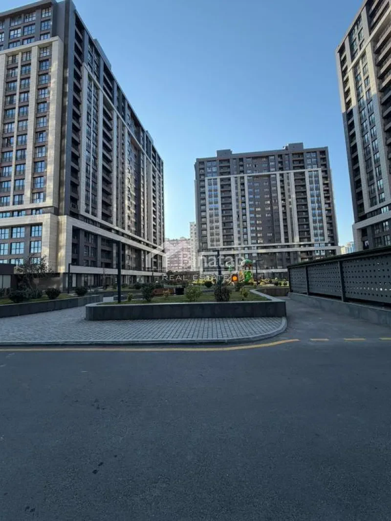 Satılır 4 otaqlı yeni tikili 200 m², Xətai m.
