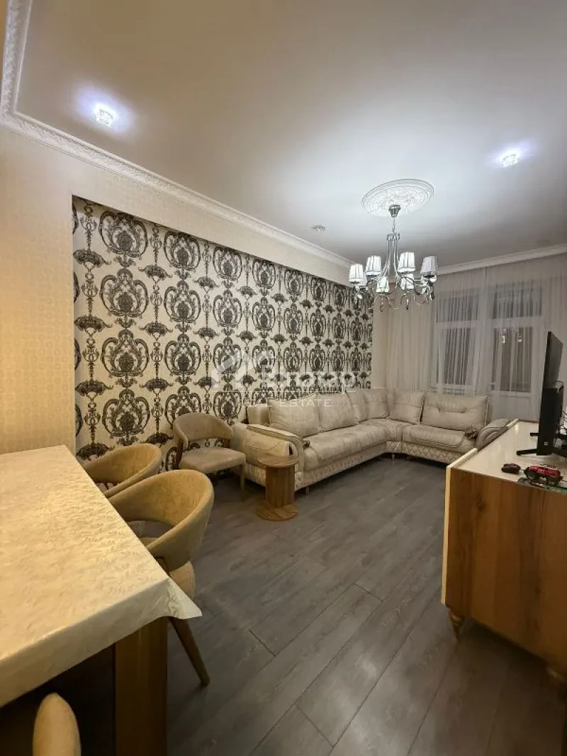Продаётся 3-комн. новостройка 82 м², м. Ичеришехер