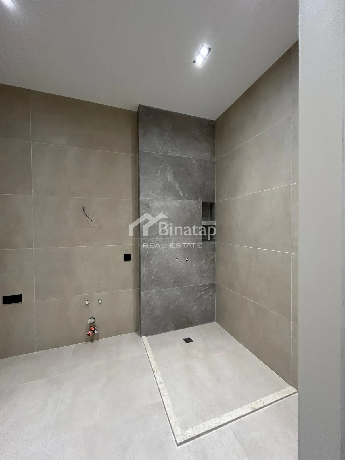 Satılır 3 otaqlı yeni tikili 145 m², İçərişəhər m. — şəkil 9