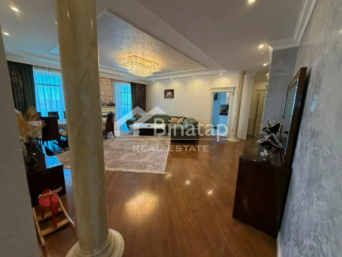 Satılır 5+ otaqlı yeni tikili 250 m², 8 Noyabr m. — şəkil 5